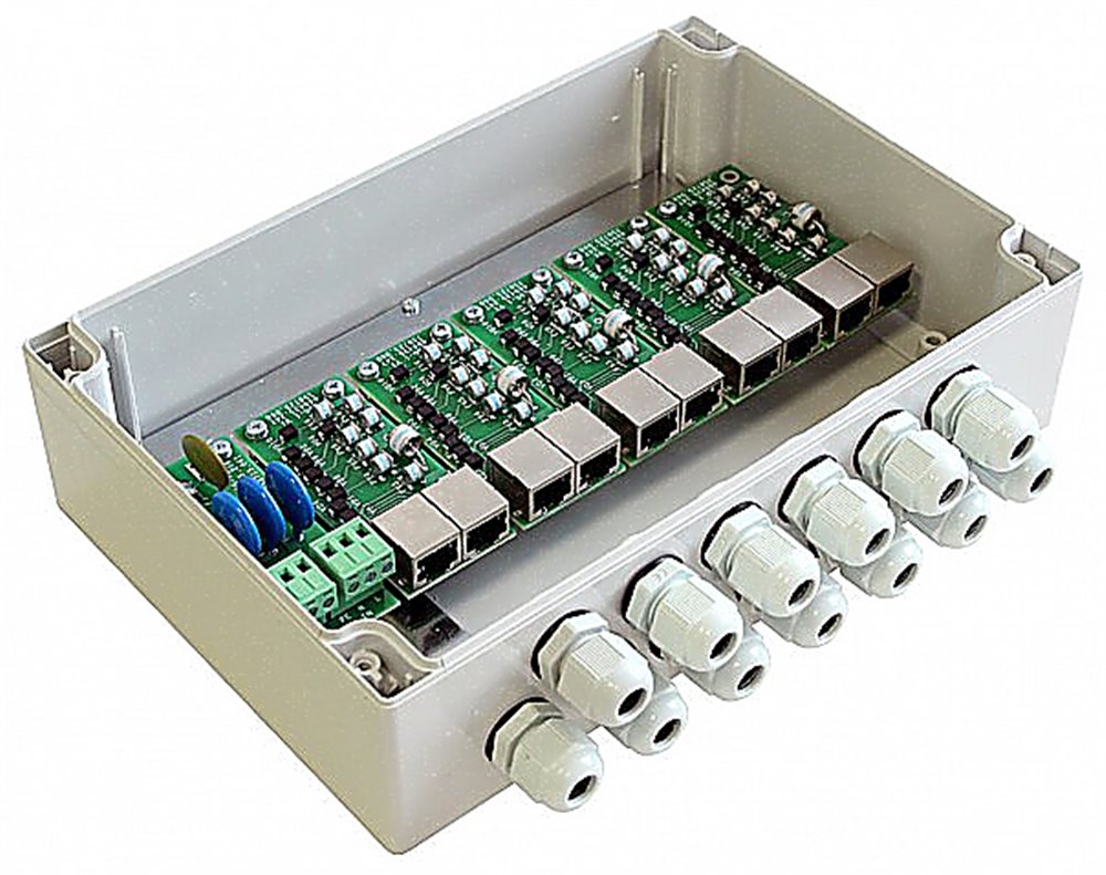 TFortis SG-Switch - Блок грозозащиты, обеспечивает дополнительную защиту цепей питания 220В и Ethernet-коммутаторов TFortis PSW от помех большой энергии, наведенных мощными грозовыми разрядами.