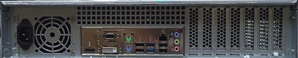 Видеорегистратор TRASSIR NeuroStation 8400R/32