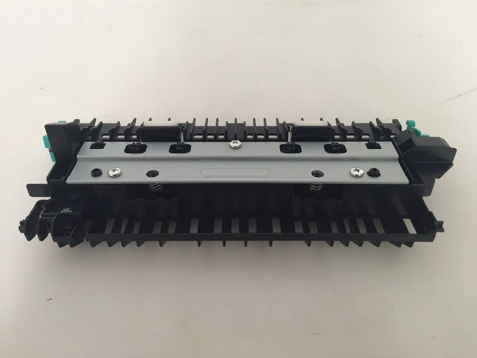Направляющая узла захвата бумаги нижняя HP CLJ M551 (RM1-8132) OEM