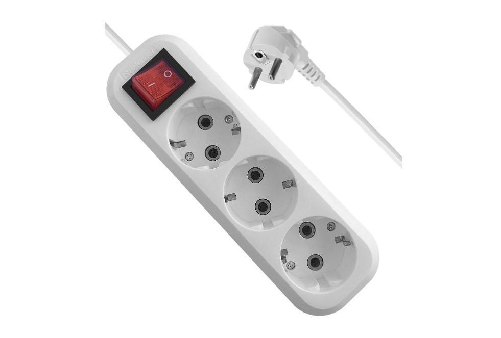 Defender Удлинитель с заземлением L330 16 А, 7 м, заземление, выключатель