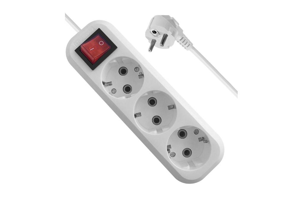 Defender Удлинитель с заземлением L330 16 А, 10 м, заземление, выключатель
