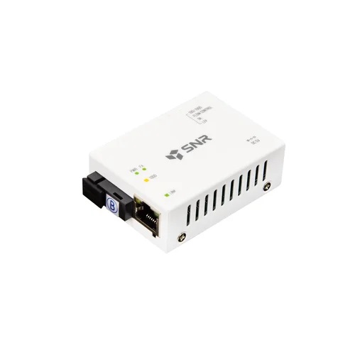 SNR SNR-CVT-1000B Медиаконвертер 10/100/1000-Base-T / 100/1000Base-FX, Tx/Rx: 1550/1310нм